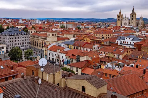 Vistas desde Hotel Barceló León Conde Luna - Spain