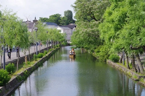 Kurashiki river - Von Takasago Bridge, Japan