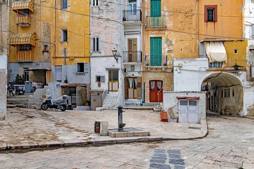 Arco Alto - Italy