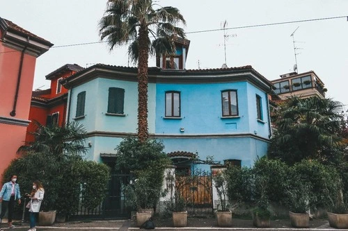 Via Abramo Lincoln - Depuis Via Pietro Calvi, Italy
