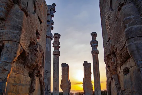 The Hundred Column Hall - Desde Persepolis, Iran