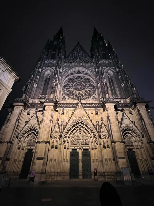 St. Vitus Cathedral - Desde Entrance, Czechia