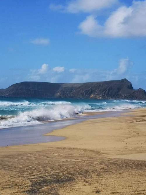 Coast of Porto Santo - Dari Vila Baleira beach, Portugal