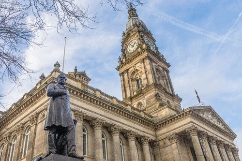 Bolton Townhall - จาก Victoria Square, United Kingdom