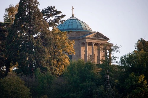 Sepulchral Chapel on Württemberg Hill - Depuis Württembergstraße, Germany