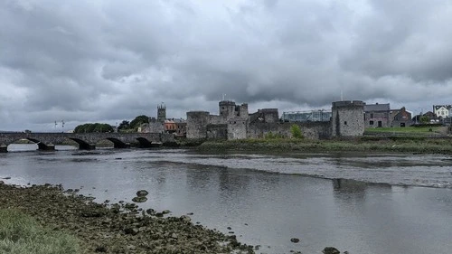 King John's Castle - Depuis Robert Byrne Park, Ireland
