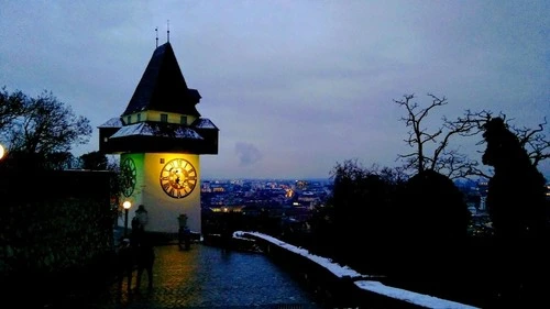 Uhrturm - من Schlossberg, Austria