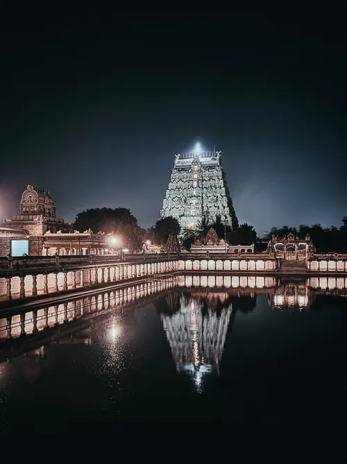 Thillai Nataraja Temple - Van Sivagangai Theertham, India