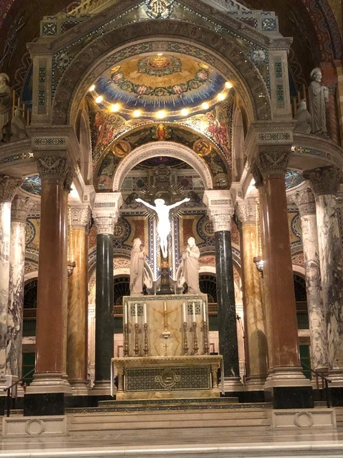 Cathedral Basilica of Saint Louis - Depuis Entrance, United States