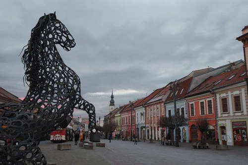 Hlavná - De Neptune Fountain's Park, Slovakia