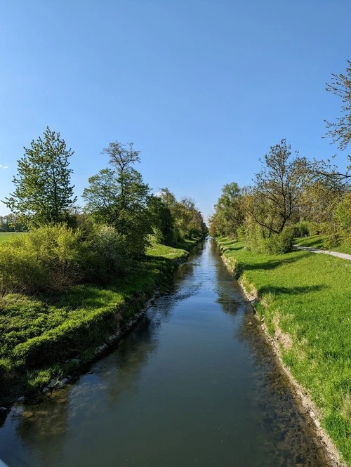 Glatt River - Desde Schorenweg, 8153 Rümlang, Switzerland