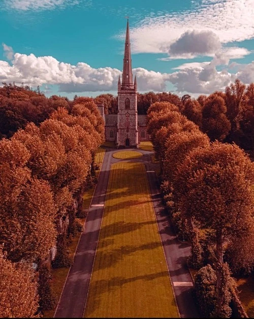 Hillsborough Parish - Depuis Parish gates - Drone, United Kingdom