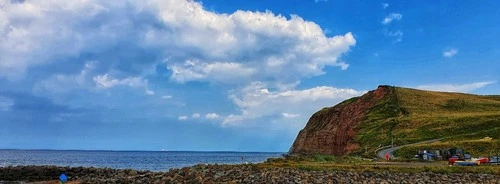 Cliffs of Skinningrove - Aus Beach, United Kingdom