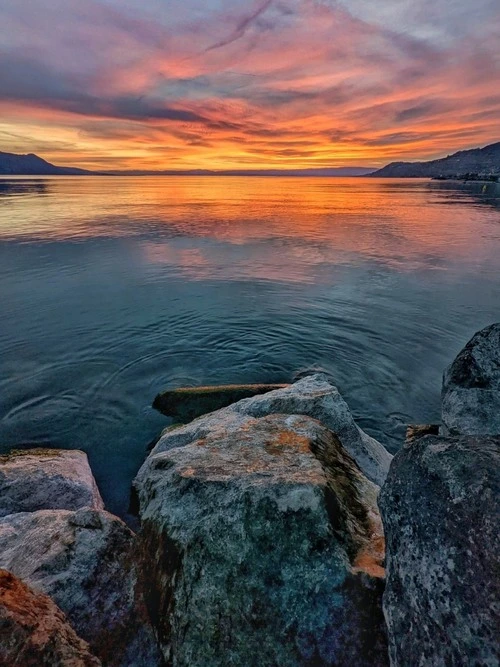 Geneva Lake - จาก La Tour-de-Peilz's Shore, Switzerland