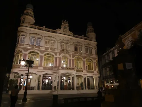 Literary Cabinet - Spain