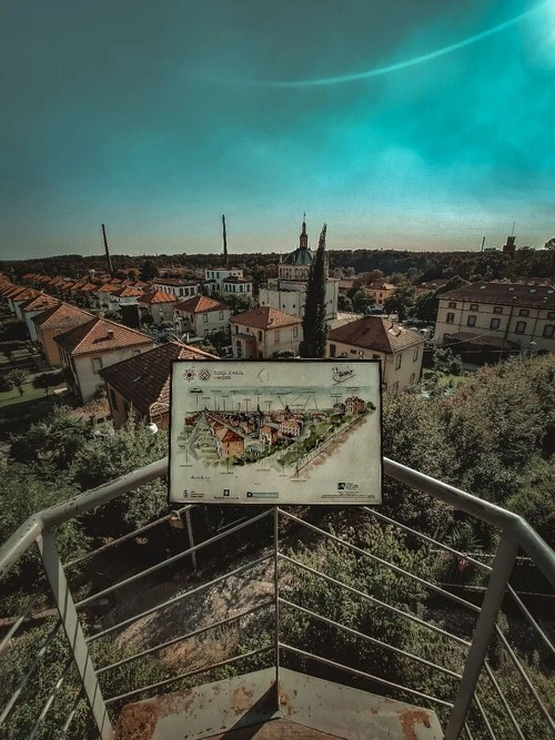 Passerella Crespi d'Adda - Desde Panoramic walkway, Italy