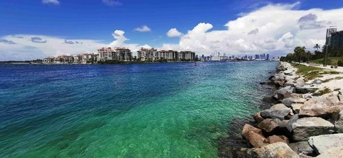Fisher Island - Frá South Pointe Park, United States