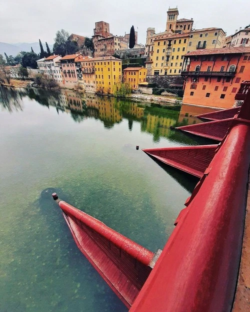 Bassano del Grappa - Desde Ponte degli Alpini - Ponte Vecchio, Italy
