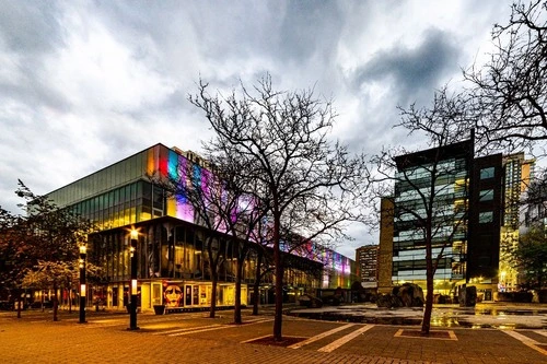Ryerson Image Centre - Desde Gould Street, Canada
