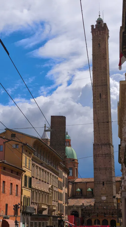 Le due Torri - From Via Rizzoli, Italy