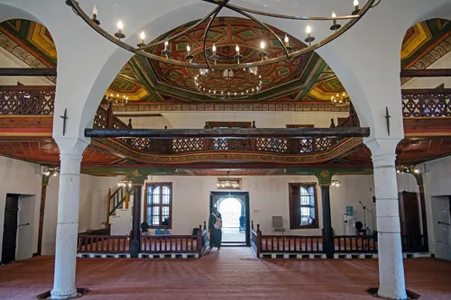 Xhamia Mbret - De Inside, Albania