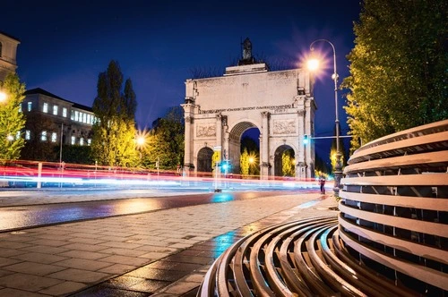 Siegestor - 출발지 Ludwigsstraße, Germany