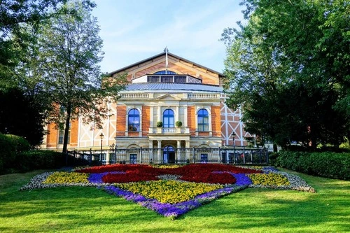 Richard-Wagner-Festspielhaus - Från Grüner Hügel, Germany