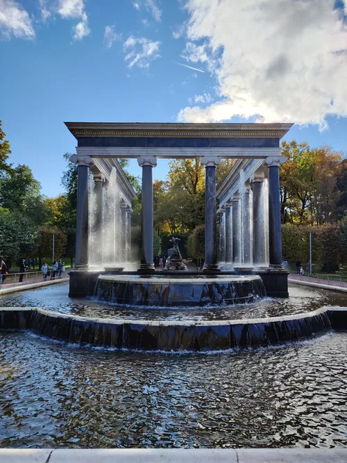 L'vinyy Kaskad - Russia