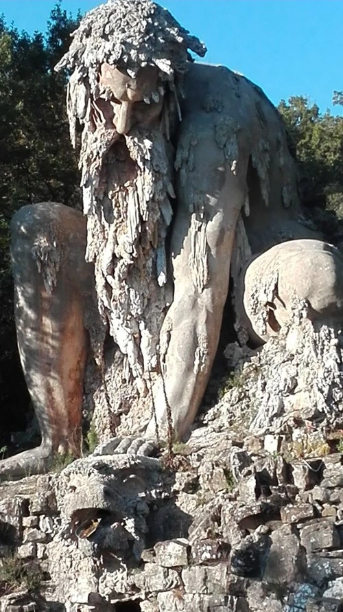 Colosso dell'Appennino - Italy