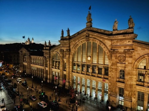 Gare du Nord - Desde 25hours Hotel Paris Terminus Nord, France