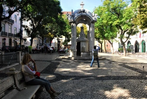 Chafariz di Carmo - Depuis Largo do Carmo, Portugal