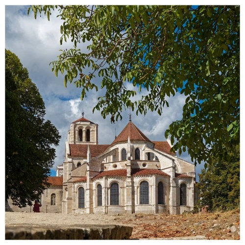 Basilique de Vézelay - Desde Rue du Chapître, France