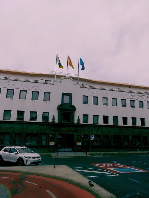 Oficina De Extranjería en Las Palmas de Gran Canaria - Spain