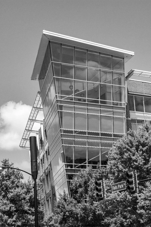Offices' Building - Depuis Falls Park Road, United States