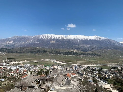 Gjirokaster - Old town - Desde Gjirokaster Fortress, Albania