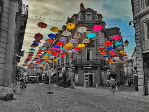 Rue Carnot - France
