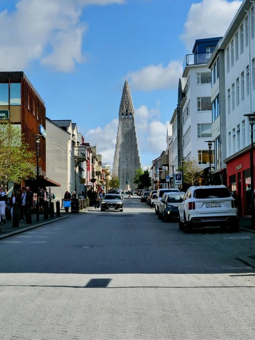 Hallgrímskirkja - Desde Skólavörđustigur, Iceland