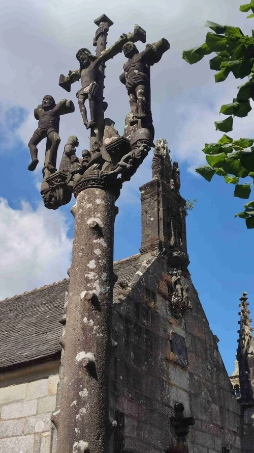 Calvario - Desde Enclos Paroissial de Lampaul-Guimillau, France