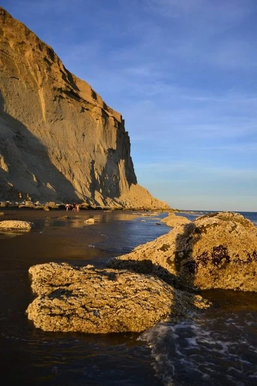 Cerro Piedras - Desde Playa De Rada Tilly, Argentina