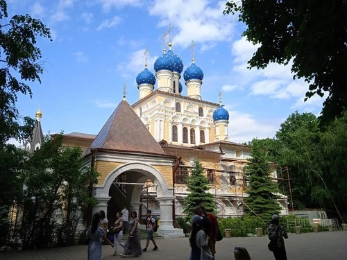 Khram V Chest' Ikony Kazanskoy Bozhiyey Materi V Kolomenskom - Russia
