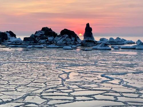 Beregovaya Liniya Mysa Astaf'yeva - Russia