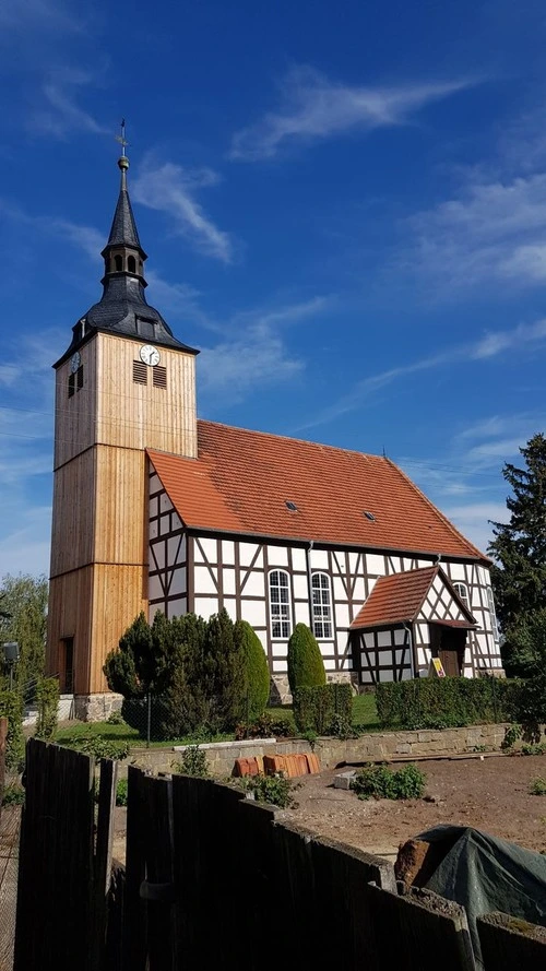 Dorfkirche Schlepzig - Desde Gasse, Germany